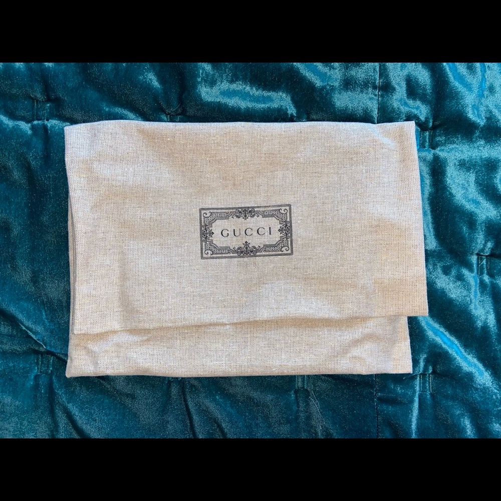 Gucci Burlap envelope dust bag